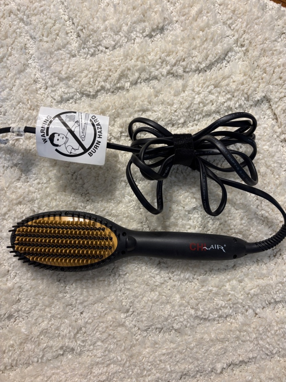CHI Ceramic Thermal Straightener Brush - Picture 3 of 3